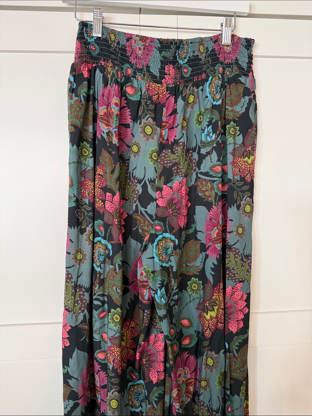 Sundance Floral Wide-Leg Pants in Pink & Teal - Picture 4 of 5